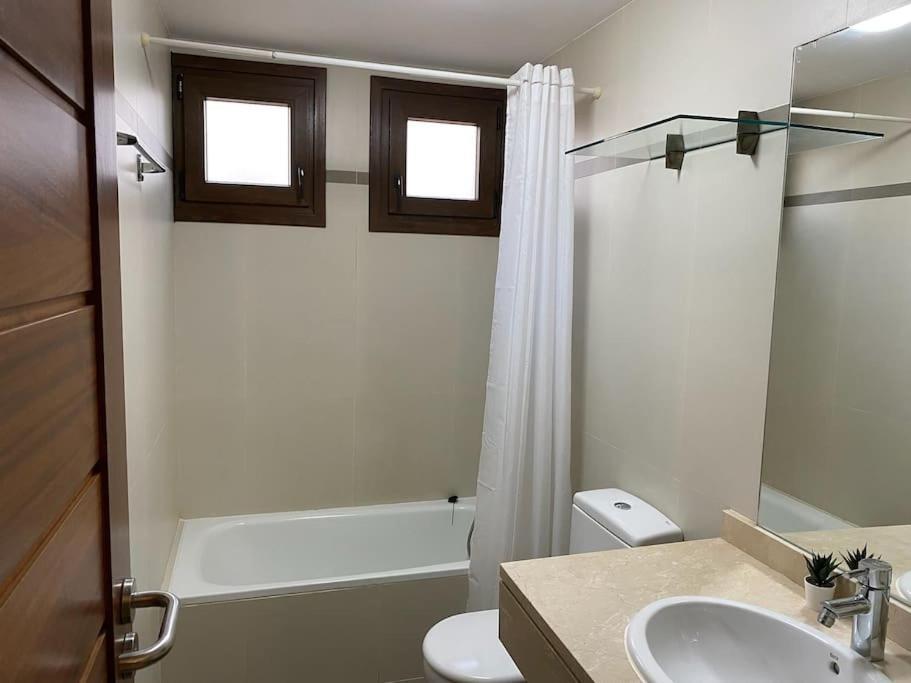 Casa Marla Mit 3 Schlafzimmern Und 2 Badezimmern 푸에르토카레로 외부 사진